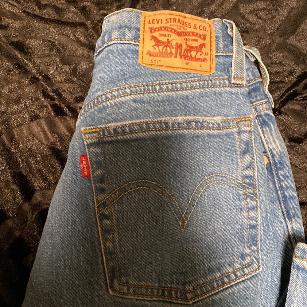 Levi’s 501 - Picture 2 of 7